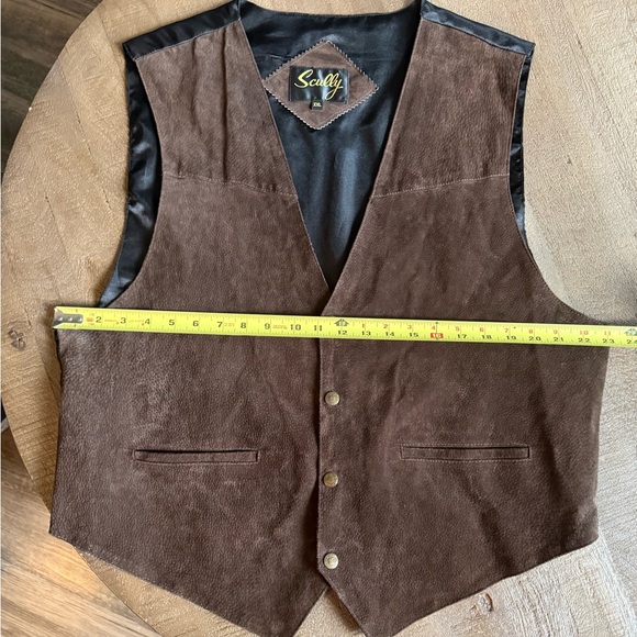 Scully Suede Vest - Great Condition/Adjustable - Size XXL - Picture 8 of 8